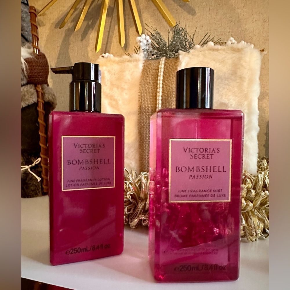 Victoria's Secret Bombshell
Passion Fragrance Lotion & Mist
Set 8.4 Fl. … - Picture 15 of 17